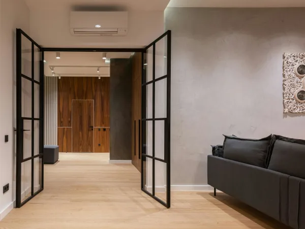 Hardwood flooring in a modern San Diego home