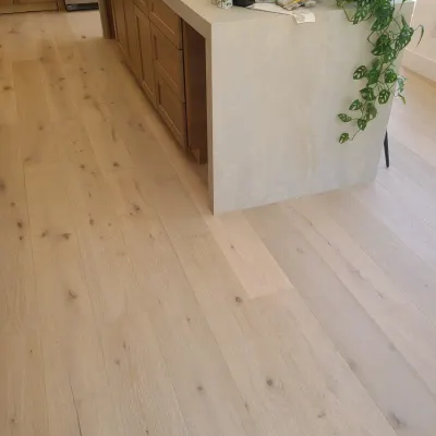 San Diego home with hardwood flooring