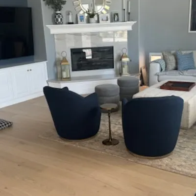 La Jolla home with wood flooring