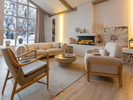 Cozy chalet home with hardwood flooring